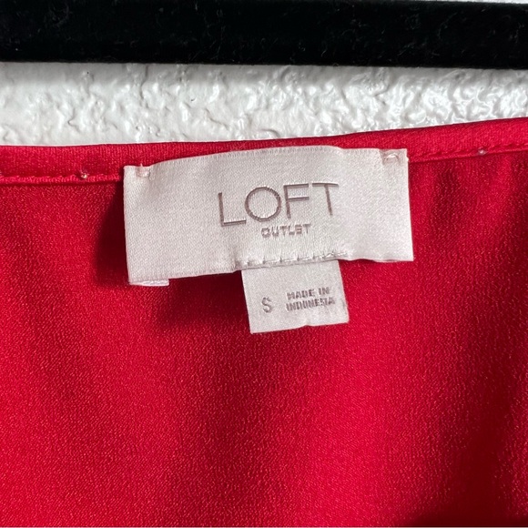 LOFT Red Dressy Tank Top with Gold Dots – Size Small - Picture 4 of 7